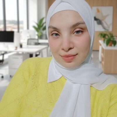 menna ahmed — مصممة جرافيك